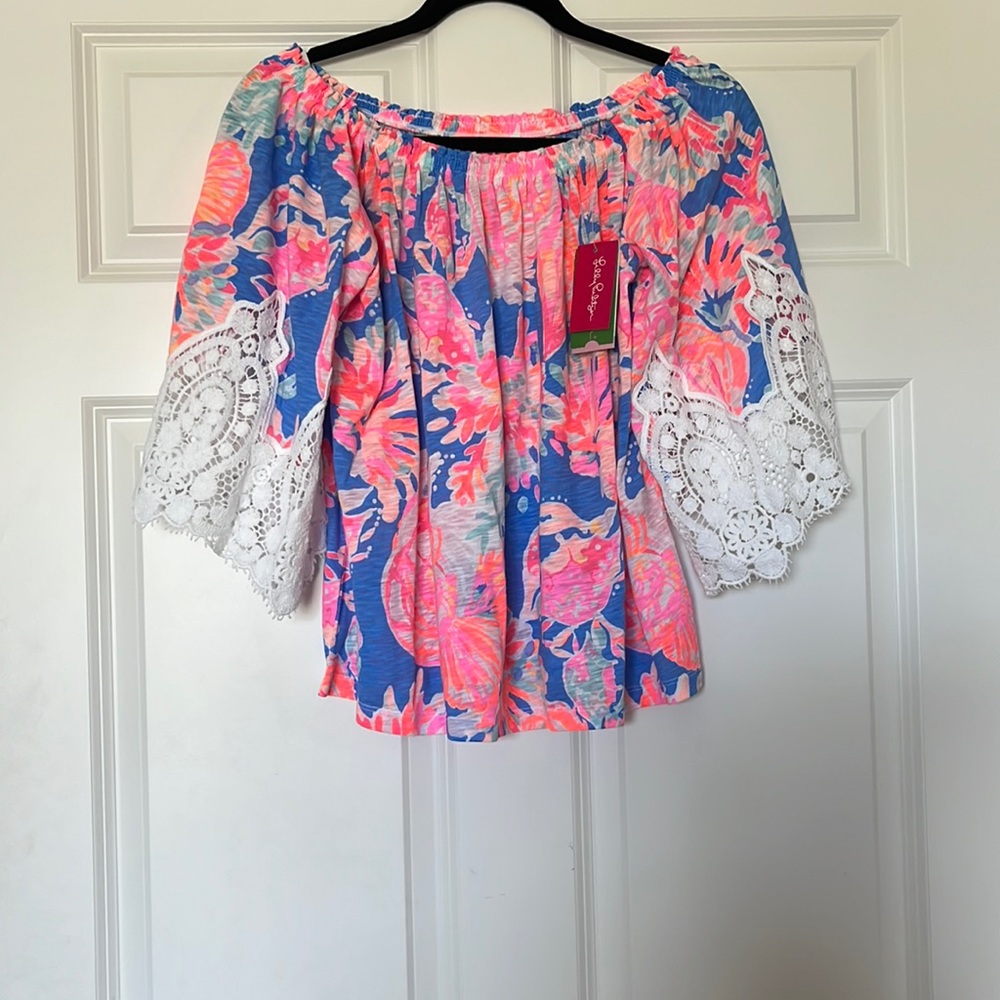 Lilly Pulitzer top, size xs